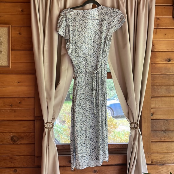 Gently Used/Like New Brandy Melville Midi Floral Wrap Dress - Picture 3 of 5